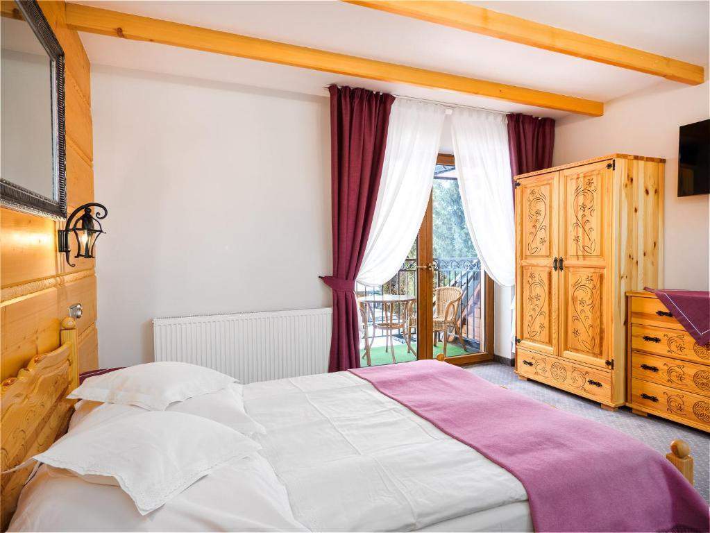 Pokój 2-osobowy Superior z balkonem i łazienką