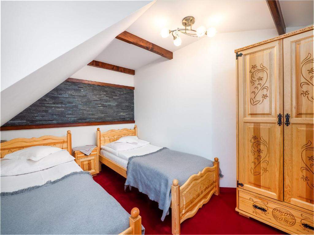 Pokój 2-osobowy typu Twin (osobne łóżka) z łazienką